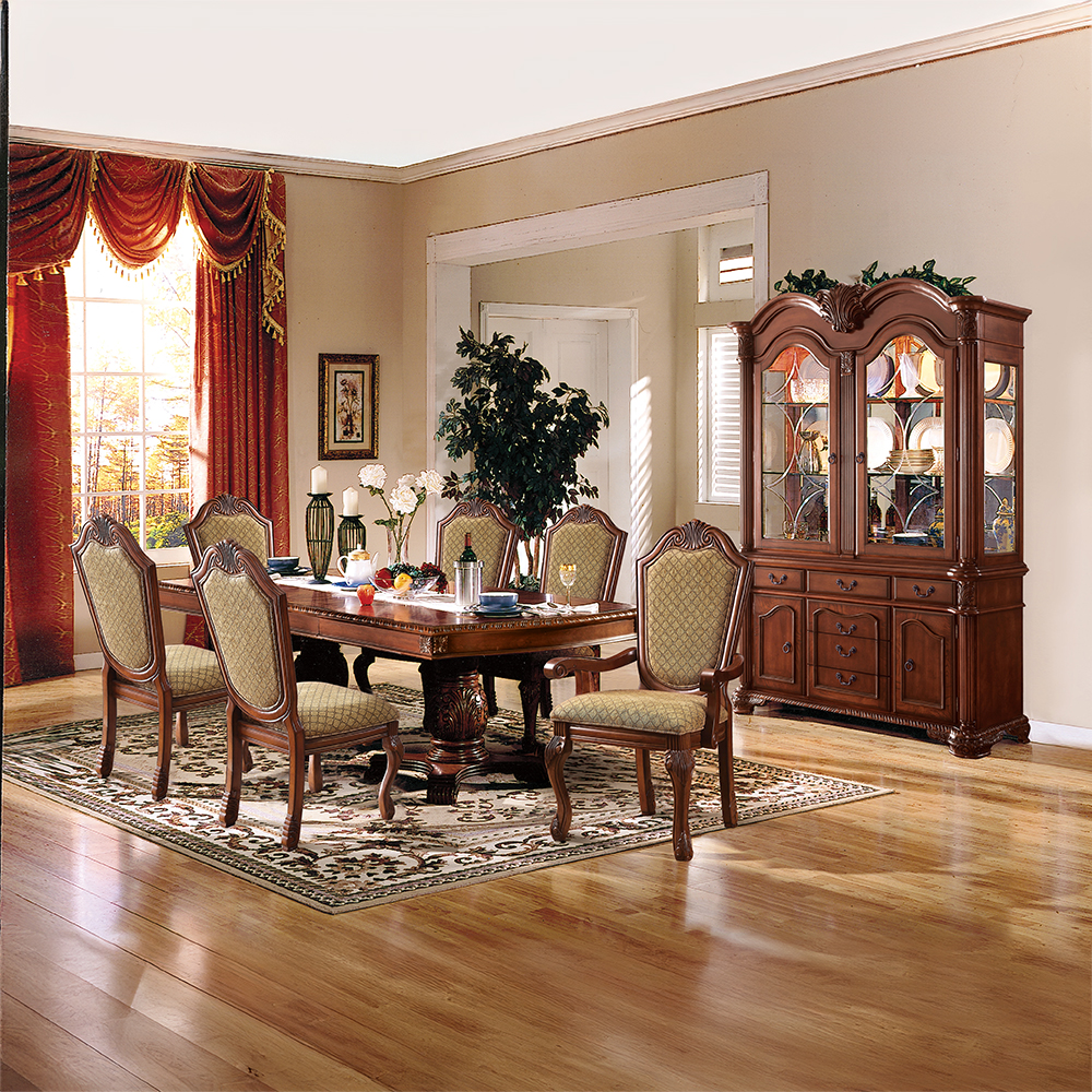 Chateau De Ville Dining Table