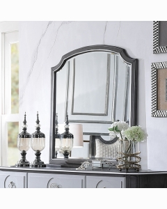 House Beatrice Mirror