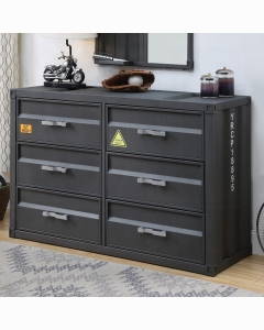 Cargo Dresser