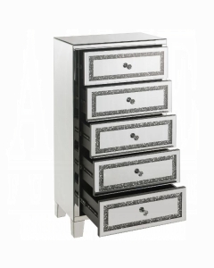 Noralie Cabinet