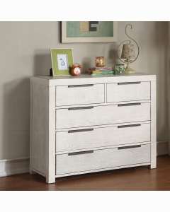Celerina Chest