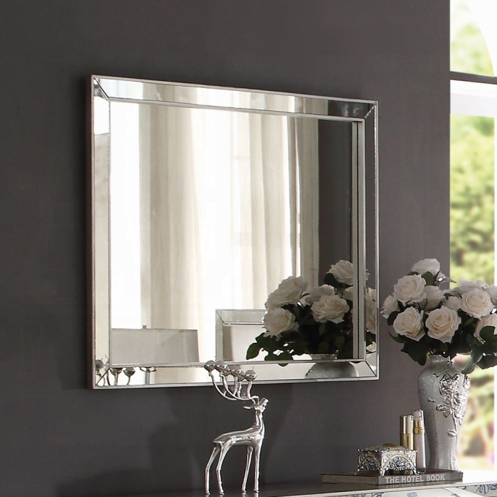 Voeville II Mirror