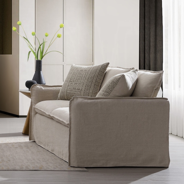 Upendo Loveseat W/2 Pillows