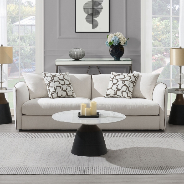Yolanda Sofa w/4 Pillows